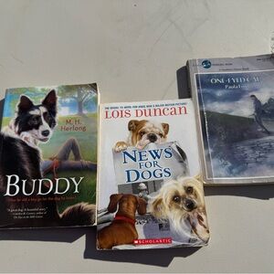 3 Kids Paperback Books- Buddy, News For Dogs & 1 Eyed Cat